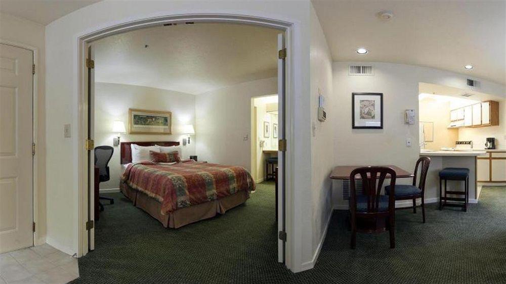 Sonesta Es Suites Саннивейл Экстерьер фото